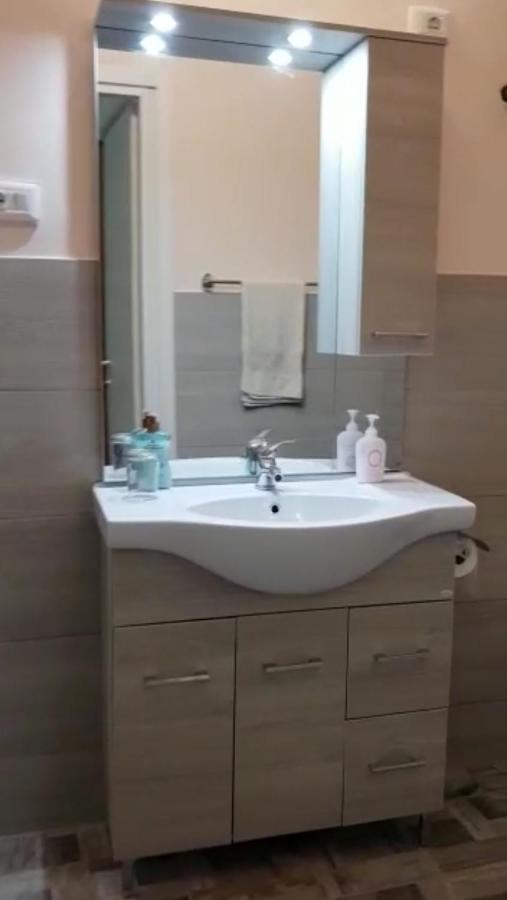 La Casa Di Franco Apartment Palermo Bagian luar foto